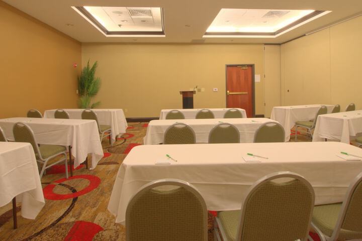 Holiday Inn Jackson Southeast - Pearl by IHG