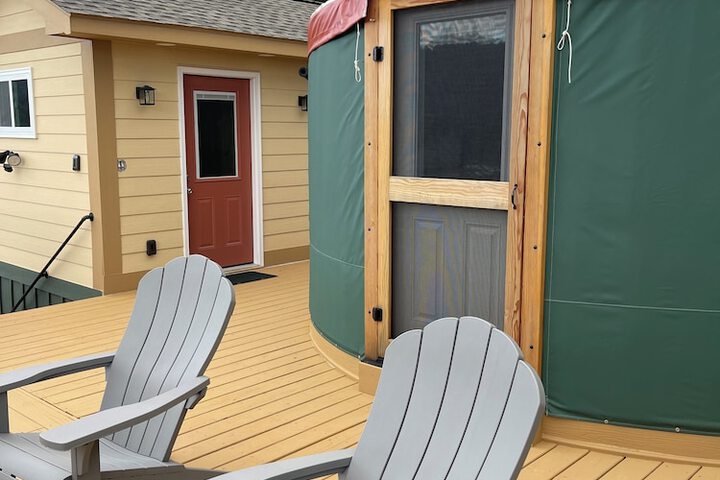 Mountain Aire Cottages Inn & Glamping