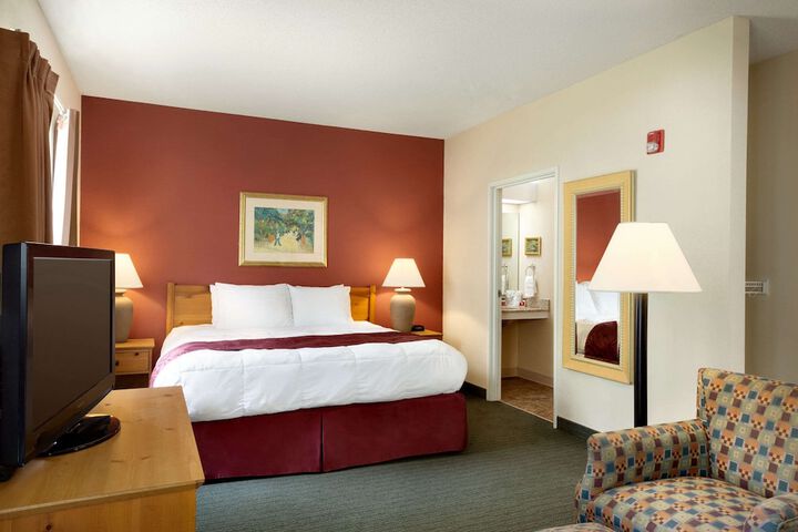 Room 42 of 56