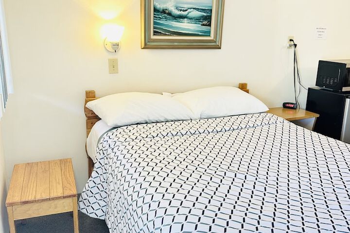 Room 34 of 43