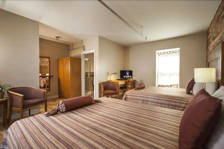 Room 11 of 62