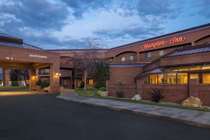 Hotel 5 of 93