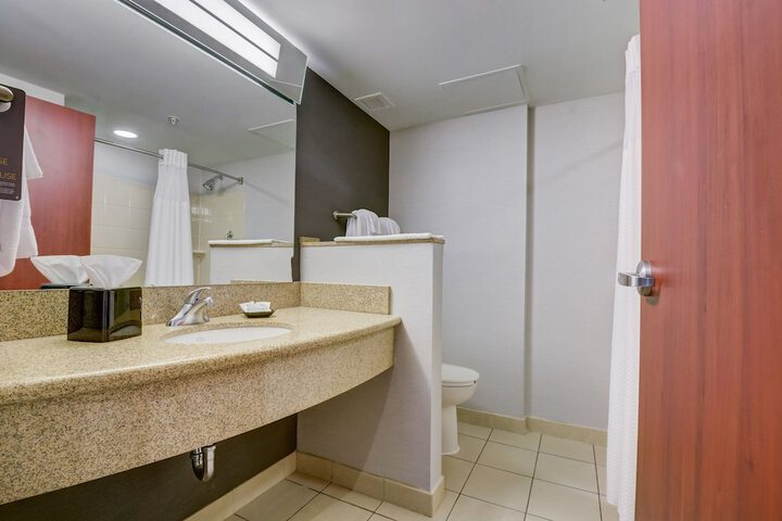 Courtyard by Marriott Cincinnati North at Union Centre