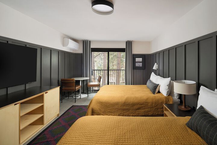 Room 75 of 119