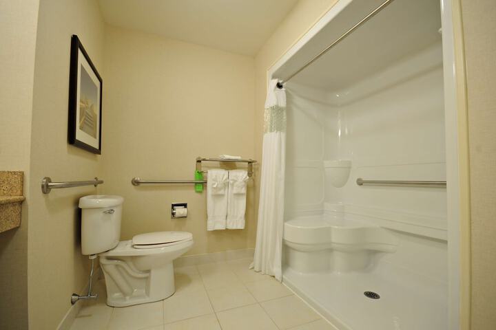 Room 29 of 62