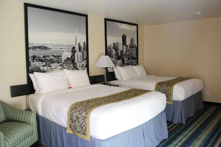 Room 21 of 35