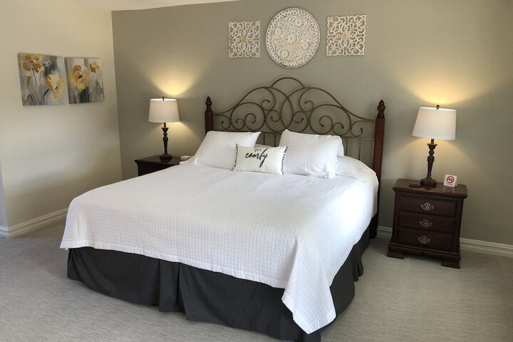 Room 65 of 109