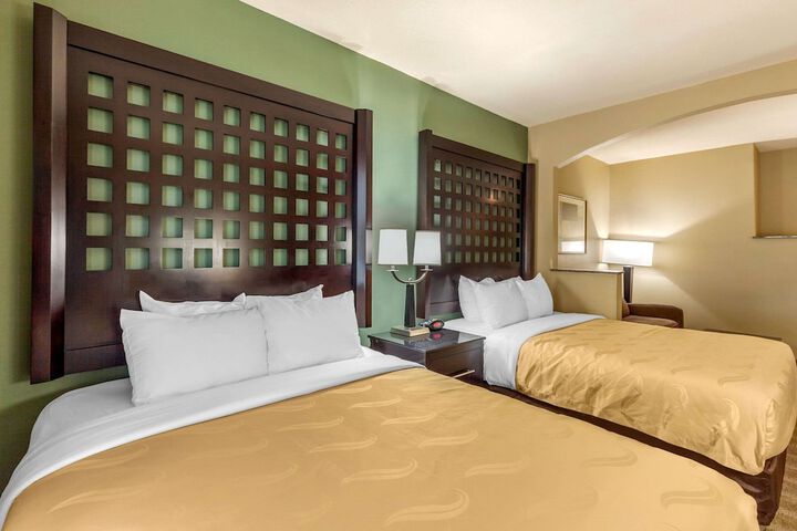 Room 15 of 31