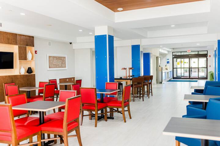 Holiday Inn Express Greenville by IHG