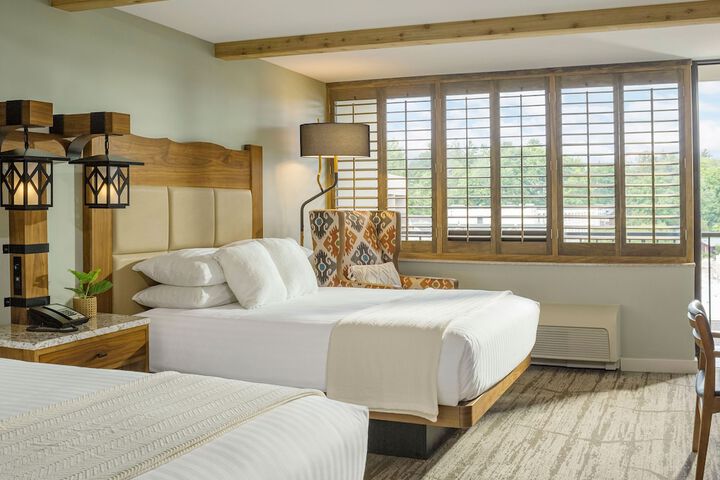 High Peaks Resort