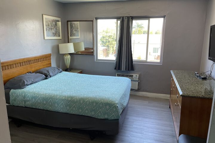 Room 9 of 45