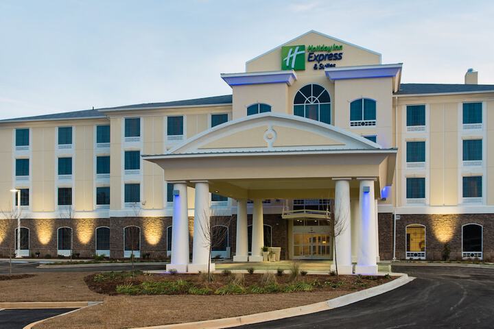 Hotel 2 of 59