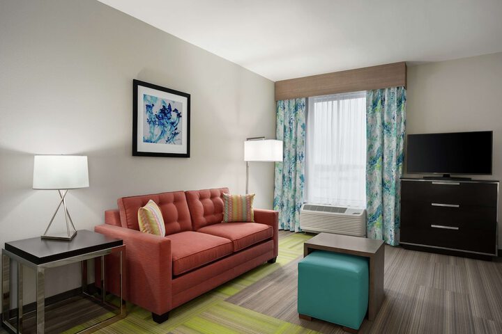 Room 21 of 37