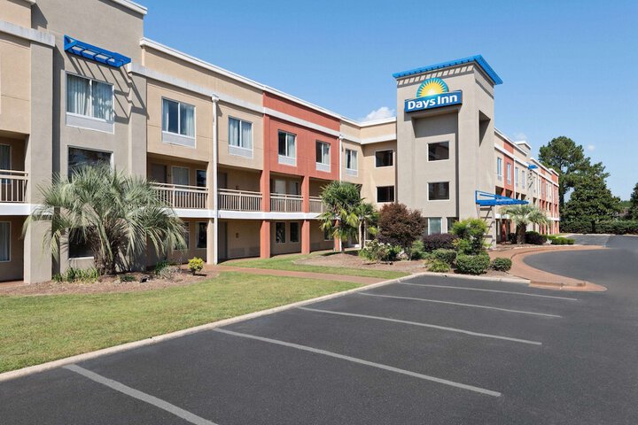 Days Inn by Wyndham Florence Near Civic Center