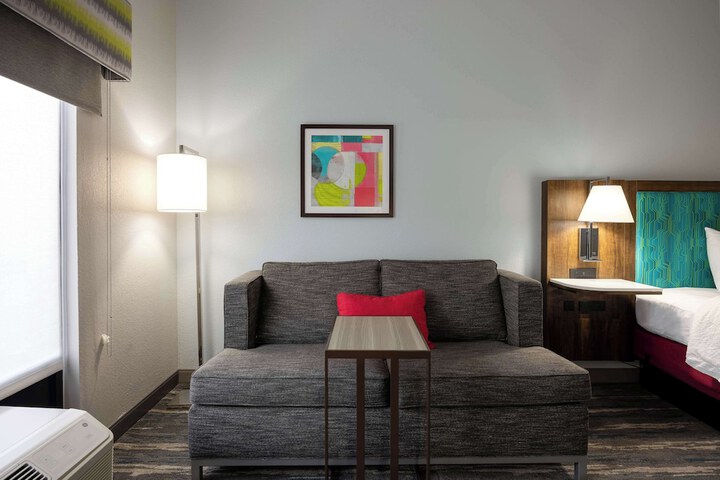 Room 42 of 69