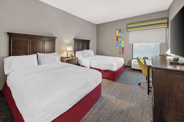Hampton Inn by Hilton New Bedford / Fairhaven