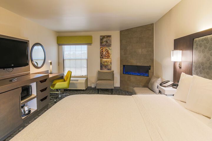 Room 16 of 55