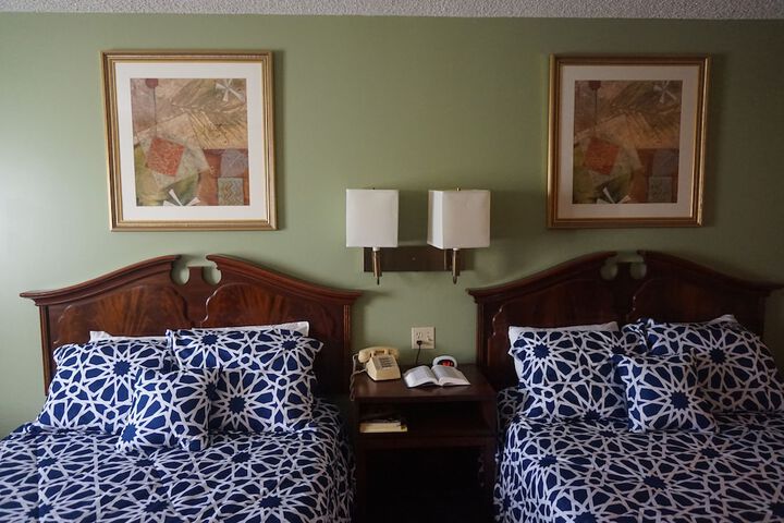Room 60 of 90