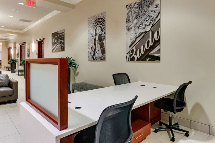 Business Center 30 of 30
