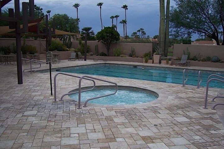 Rio Verde Townhouse by Signature Rentals