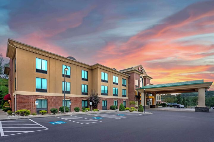 Hotel 3 of 42