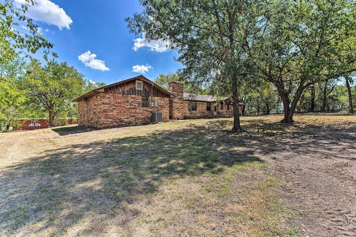 Lovely anna Fink House w / Patio & Fire Pit