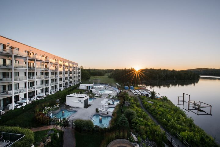 Hotel 7 of 128