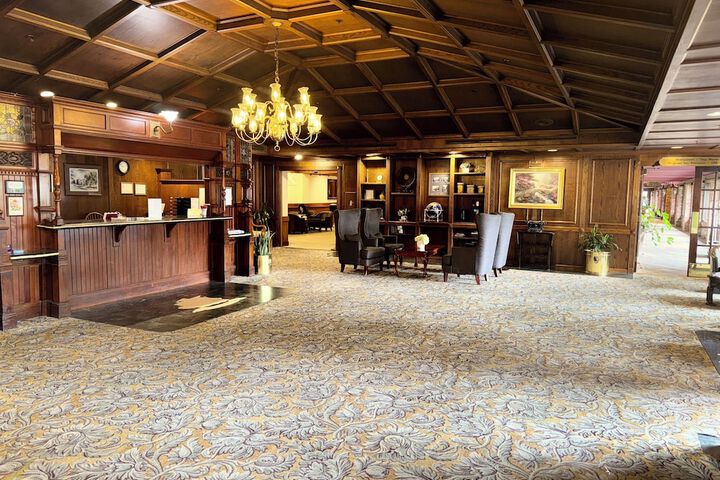 Hotel Interior 6 of 33