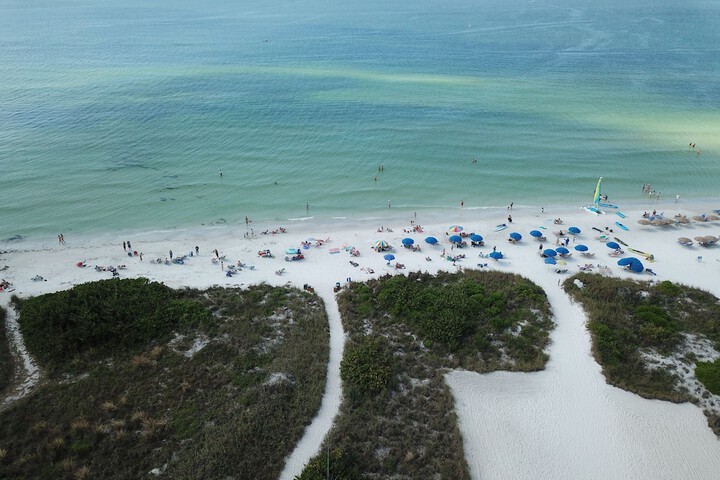 Twin Palms at Siesta