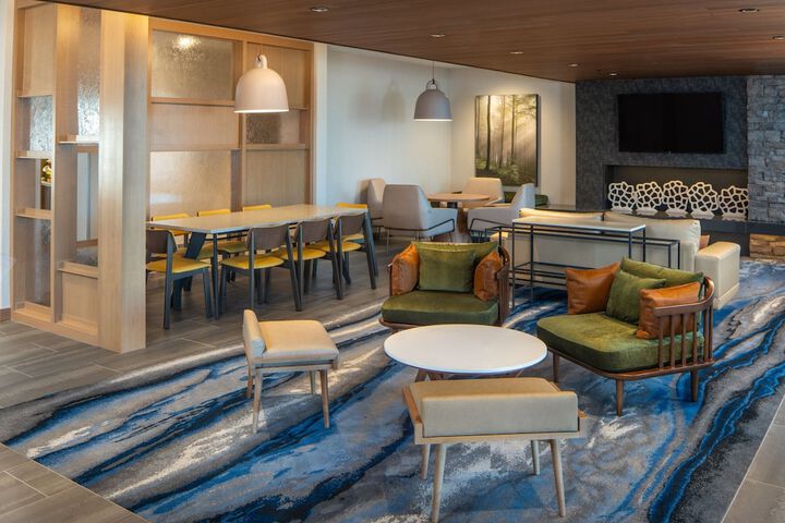 Hotel Interior 5 of 18