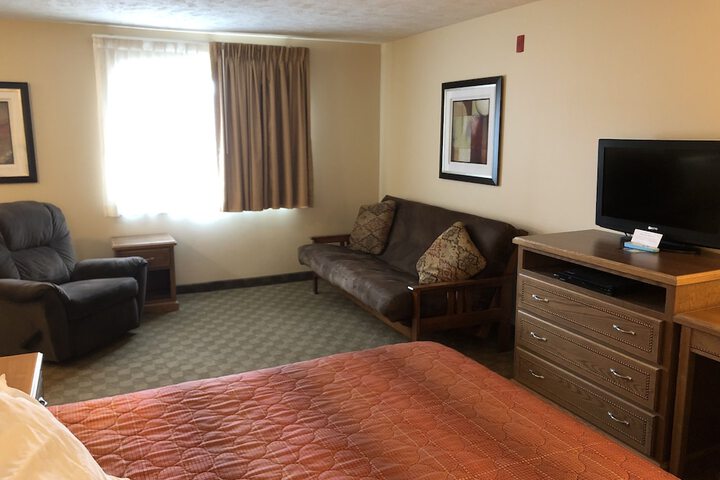 Room 10 of 35