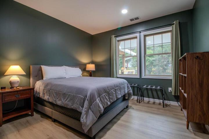 The Lazy Tiger Hostel