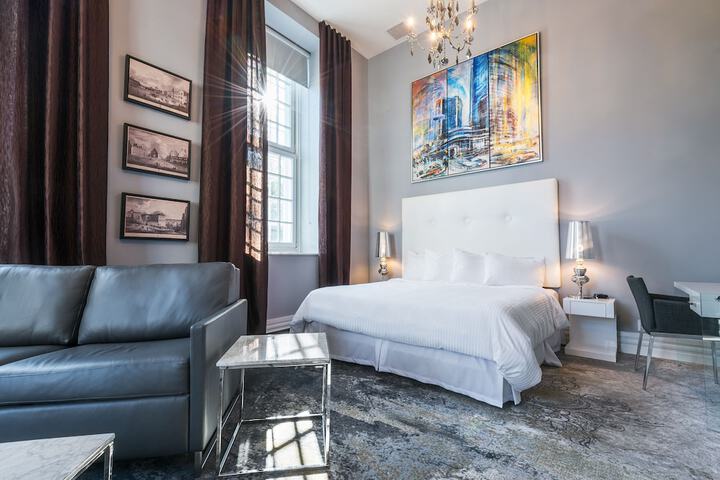 Room 15 of 31