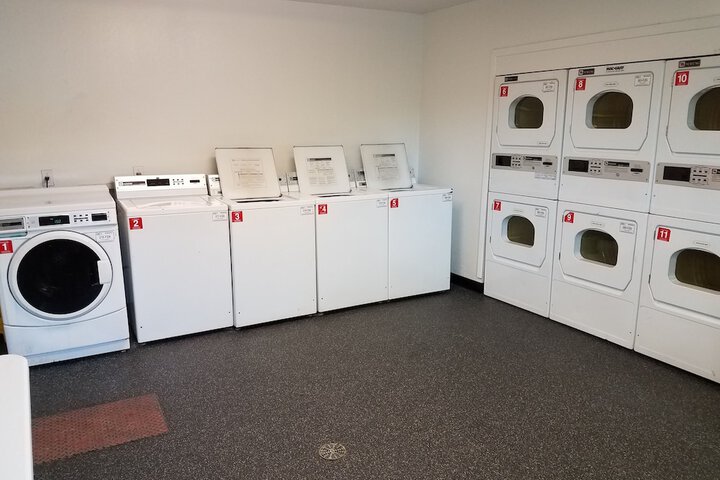 Room 12 of 19