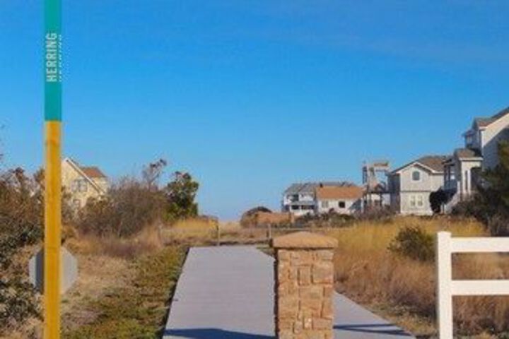 Villas at Corolla Bay by Kees Vacations