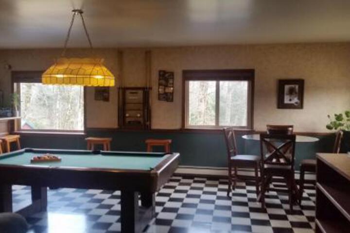 Kodiak Russian River Lodge