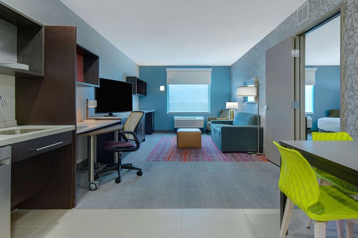 Room 16 of 44