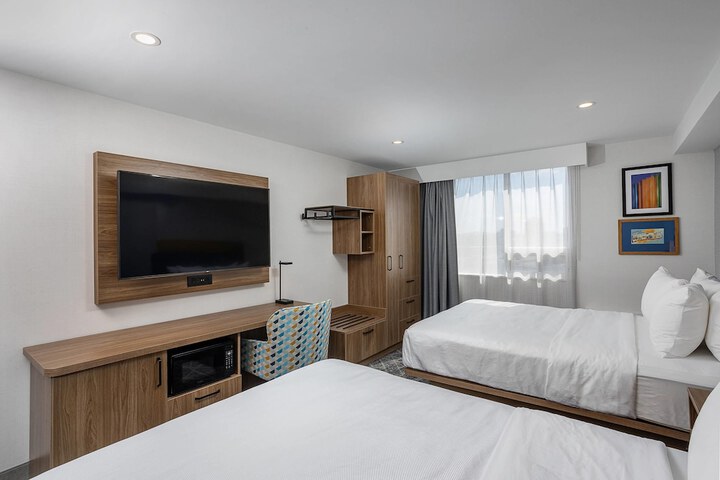 Hampton Inn by Hilton Montreal East Anjou