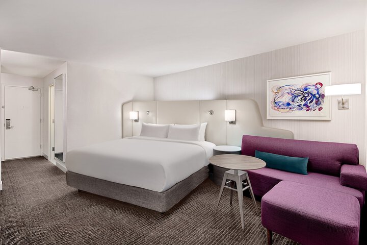 Room 48 of 115