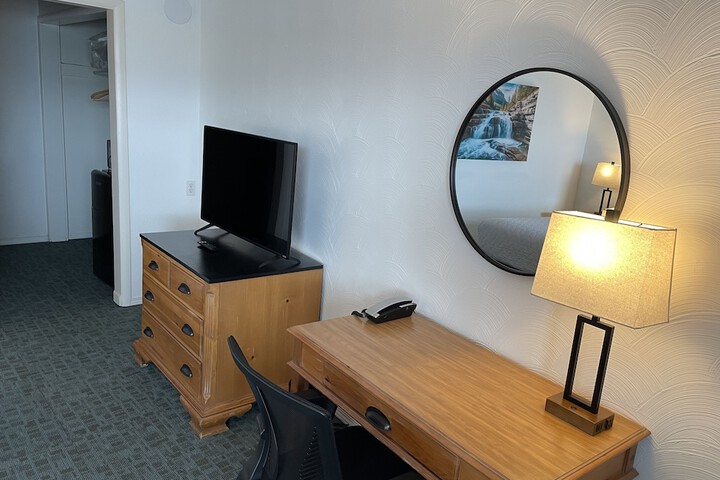 Room 50 of 60