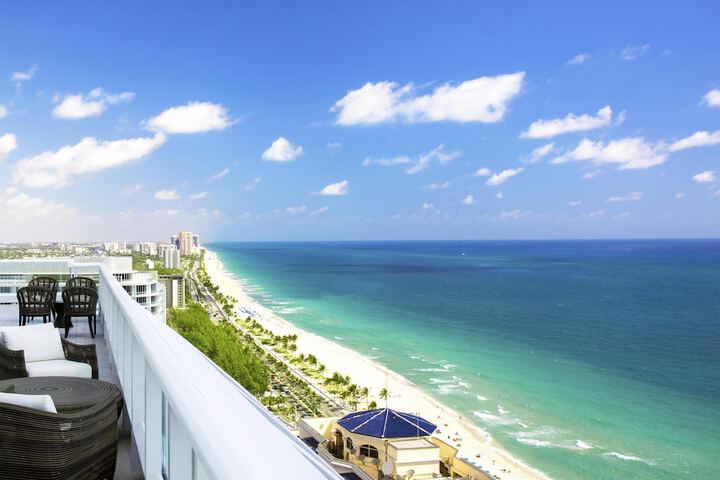 Conrad Fort Lauderdale Beach
