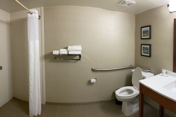 Room 14 of 42