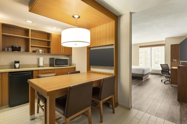 Hyatt Place Columbia / Downtown/The Vista