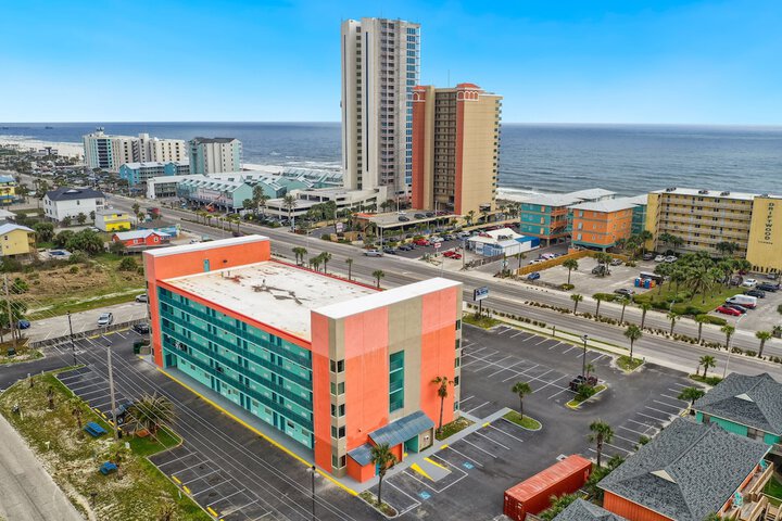 Beachside Resort Hotel