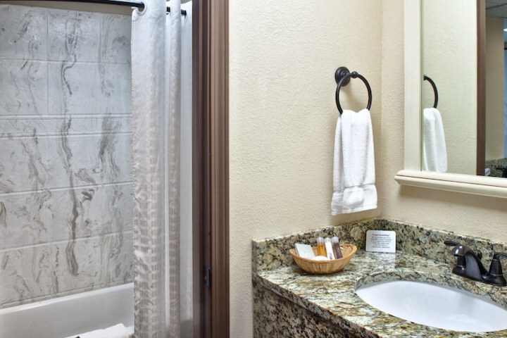 Helendorf River Inn Suites & Conference Center