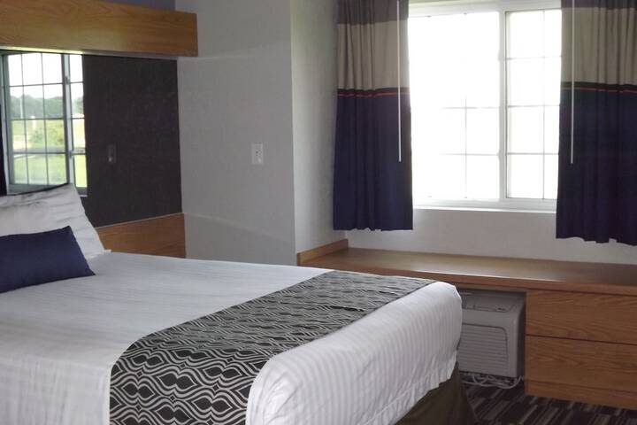 Room 14 of 44
