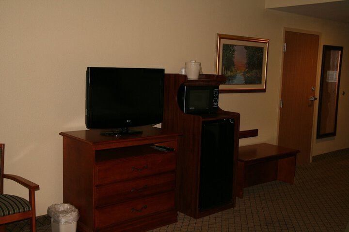 Room 22 of 38