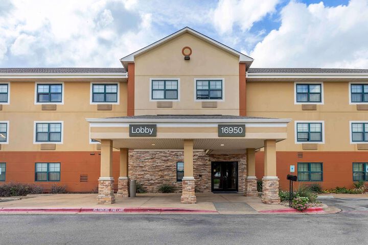 Hotel 4 of 30