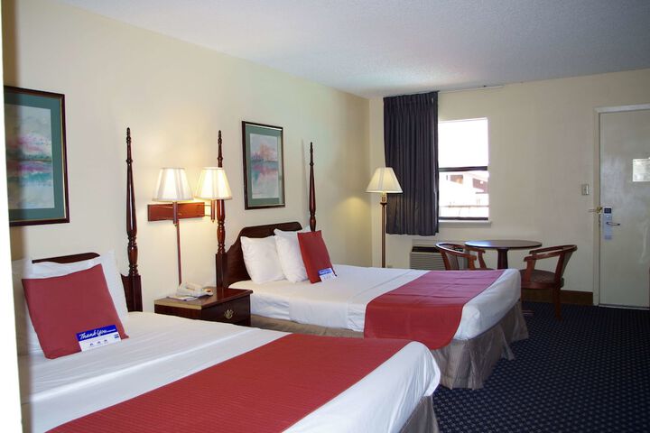 Room 14 of 17