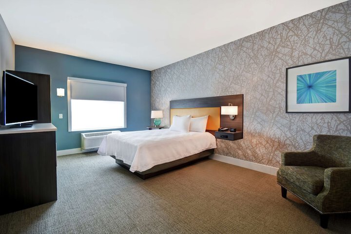 Room 34 of 47